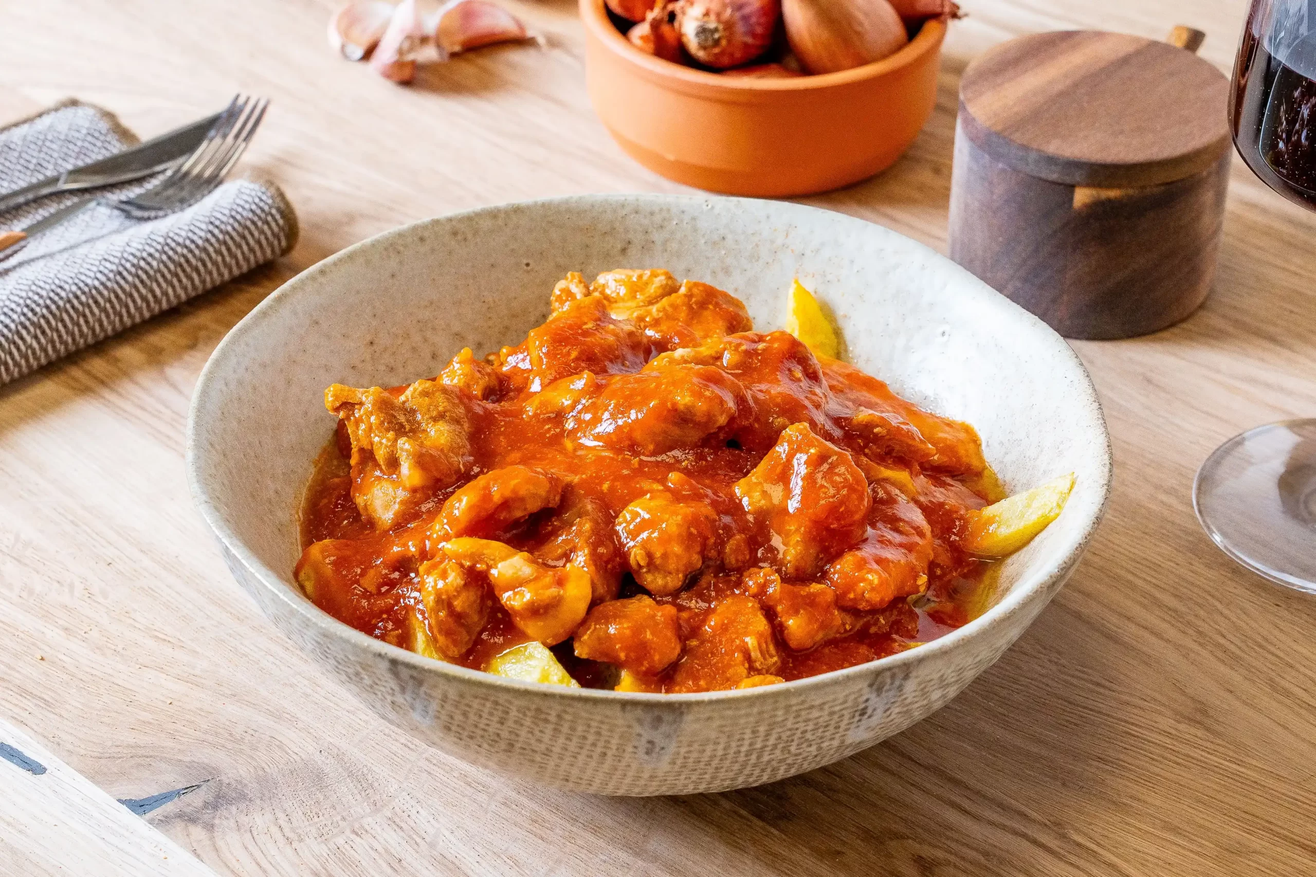 Magro con tomate